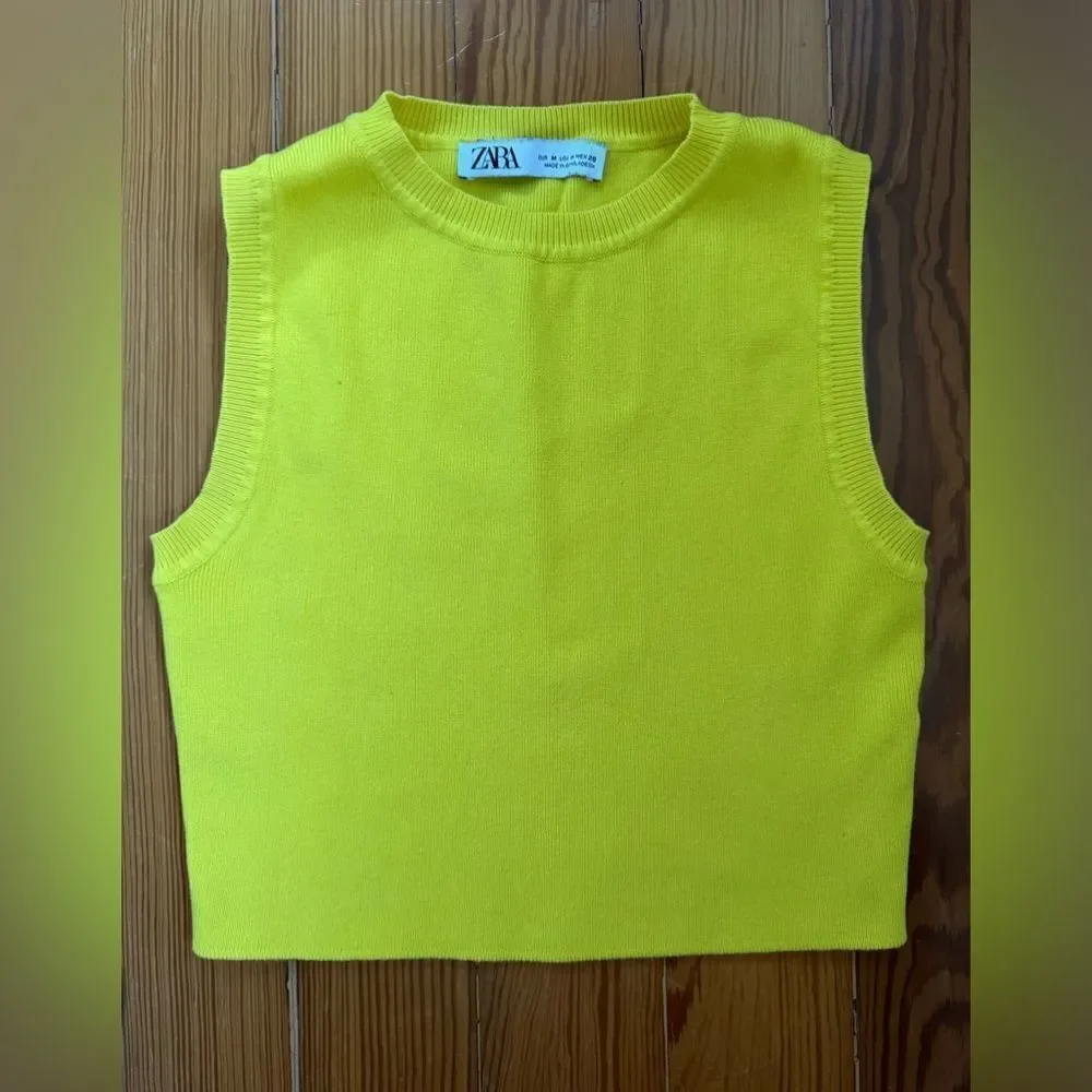 ZARA Cropped Sweater Vest
